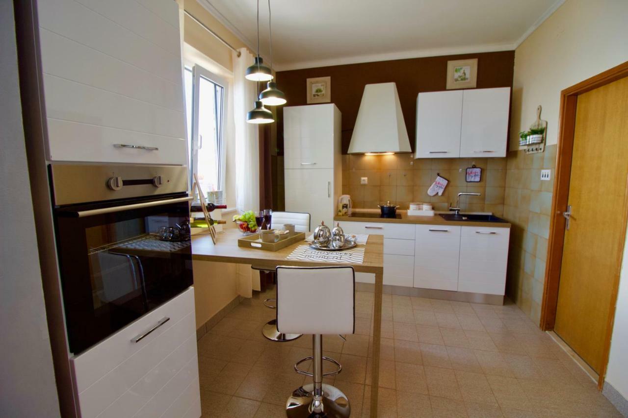 Apartman Nicole มอชเชนิชกา ดรากา ภายนอก รูปภาพ